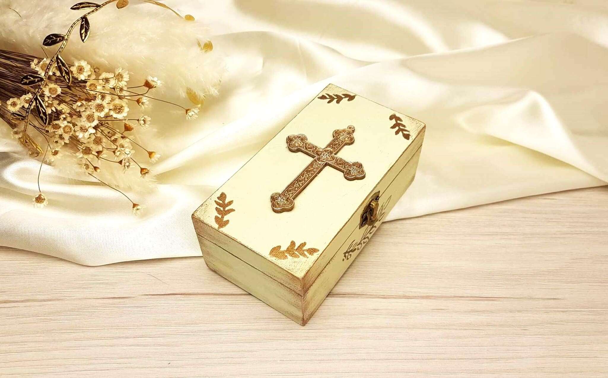 greek-orthodox-cross-gold-baptism-gift-1
