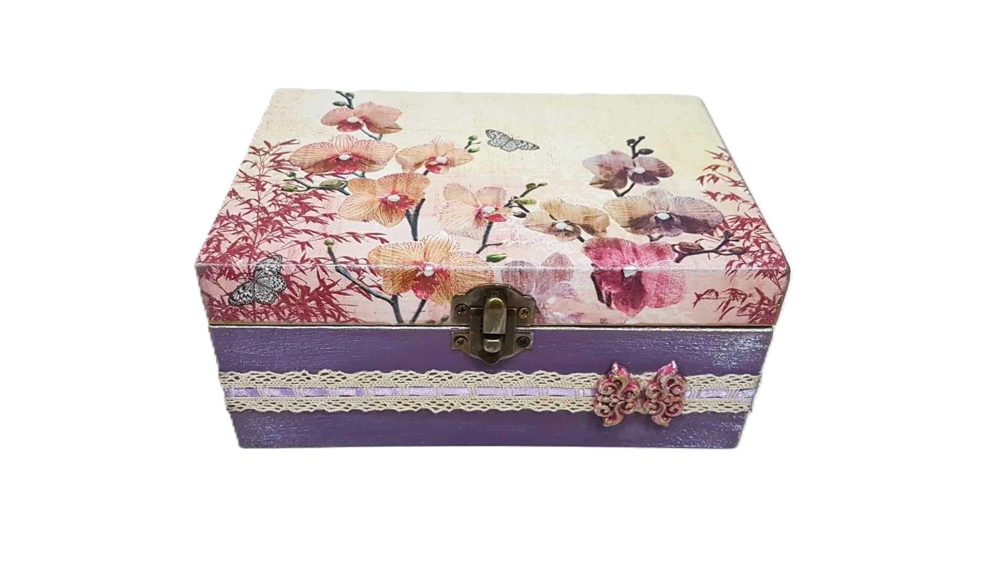 kouti-mov-loyloydia-romantiko-1