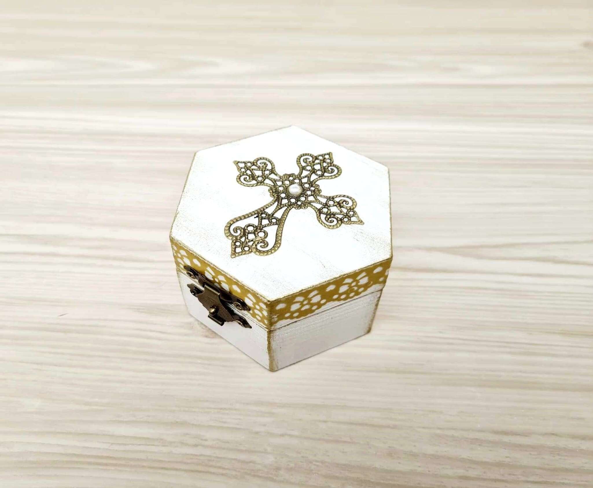 kouti-stayros-xristianiko-doro-5